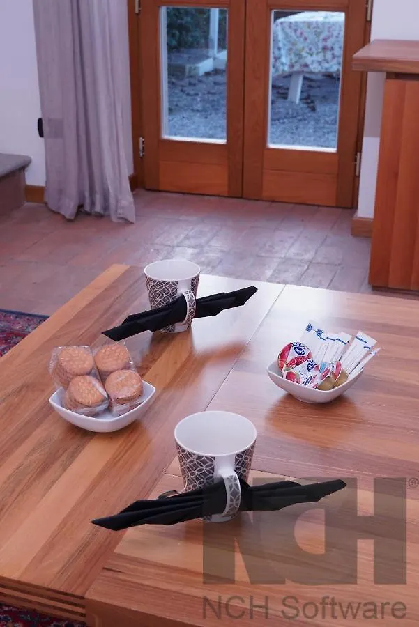 Villa Claudia Tuscany Style Lezzeno Apartment