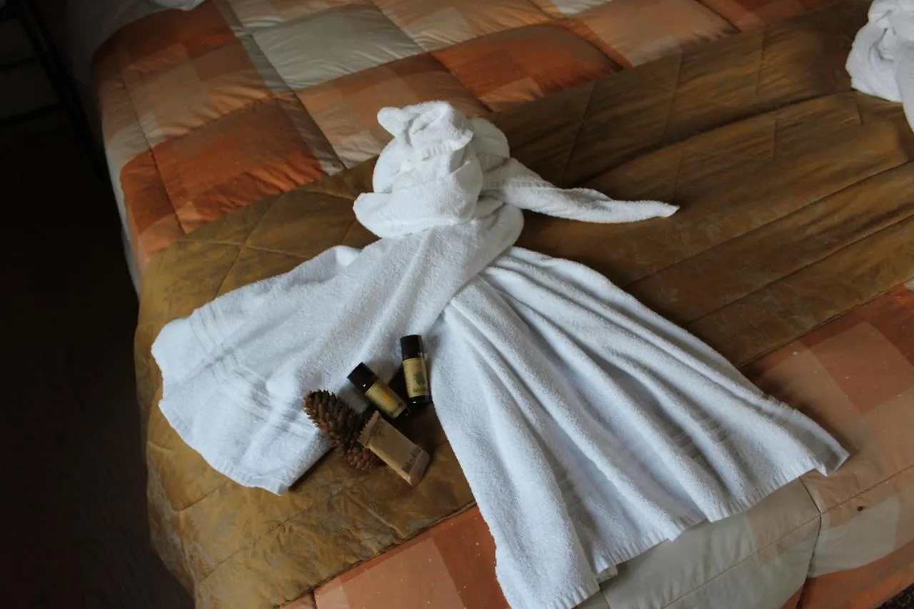 Villa Claudia Tuscany Style Lezzeno